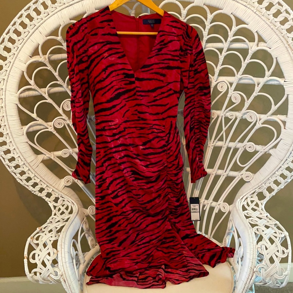 0 Rachel Roy red & black tiger print long sleeved asymmetrical v neck dress